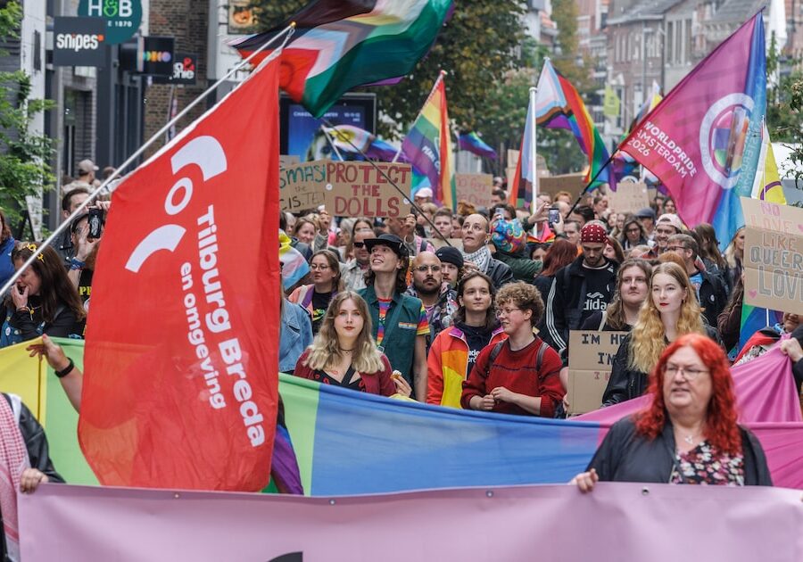 Eerste Pride in Breda is vooral verzet tegen haat: ‘Mijn buur is homo en ontvangt veel bedreigingen, waarom gebeurt dat?’